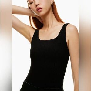 Babaton Sculpt Knit Square Neck black tank size S